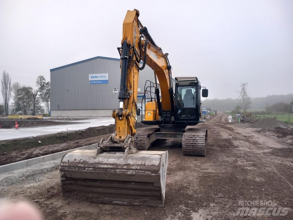 JCB JS 190 LC Excavatoare pe șenile
