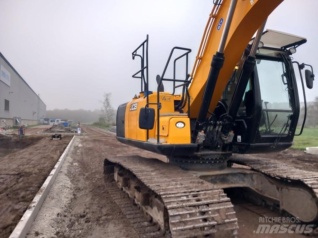 JCB JS 190 LC Excavatoare pe șenile
