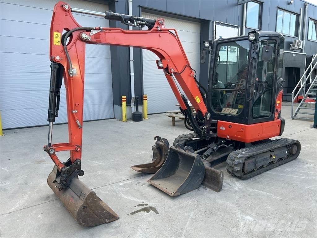 Kubota U36-4 (7113) Mini excavatoare < 7t