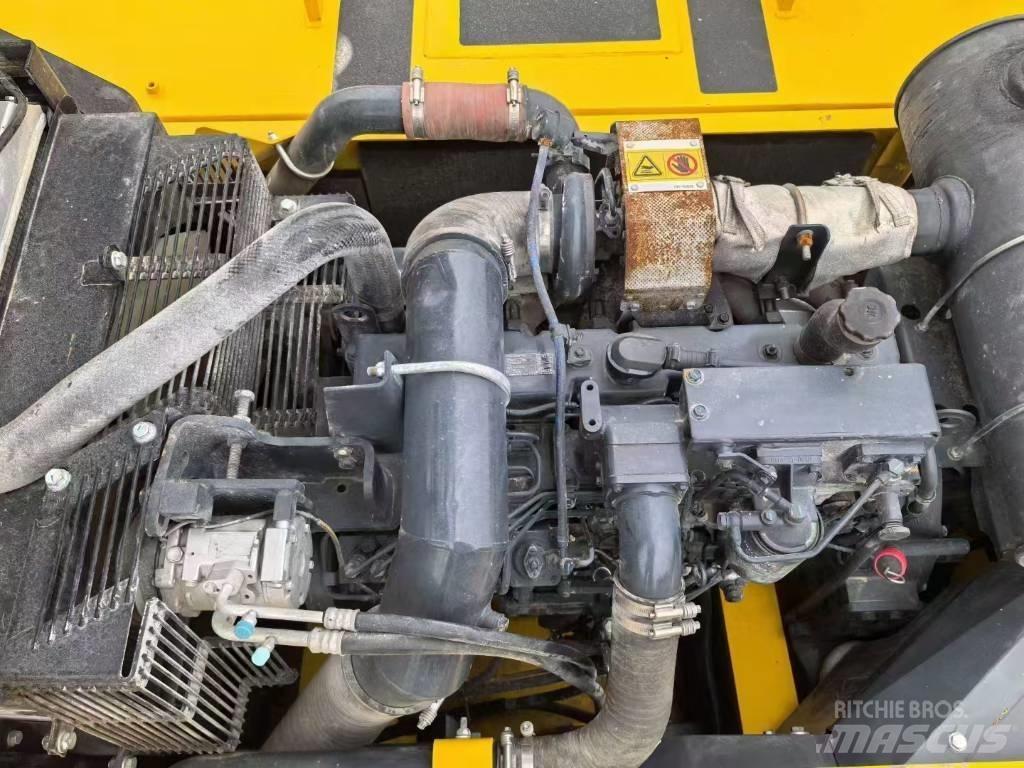 Komatsu PC 350 LC Excavatoare pe șenile
