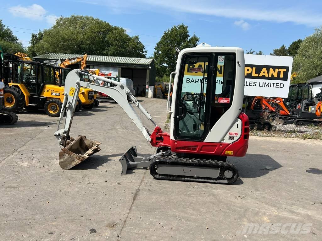 Takeuchi TB 216 Mini incarcator