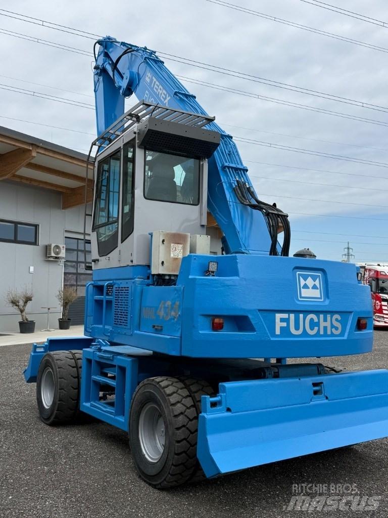 Fuchs MHL 434 Paleta de manipulare