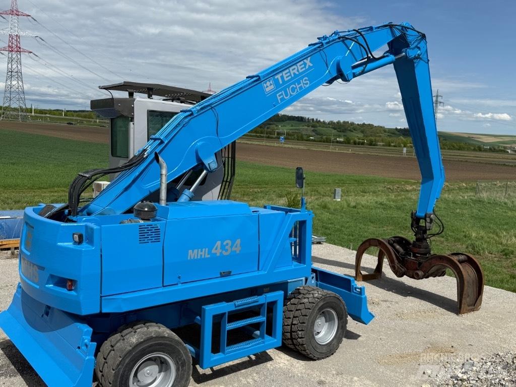 Fuchs MHL 434 Paleta de manipulare