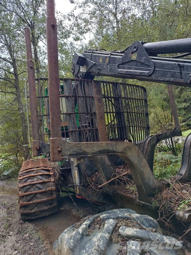 John Deere 1210 E Transportoare