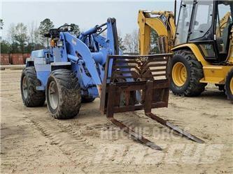 TCM 806 Incarcator pe pneuri
