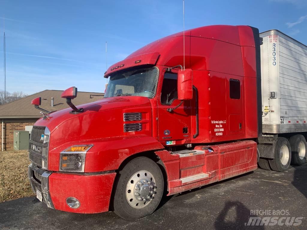 Mack Anthem Autotractoare