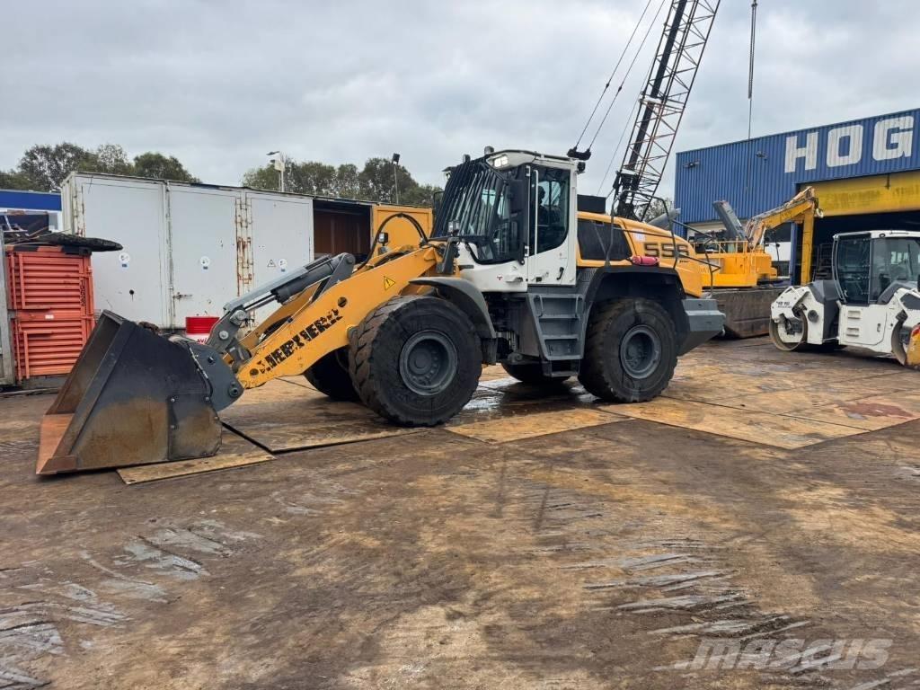 Liebherr L556 Incarcator pe pneuri