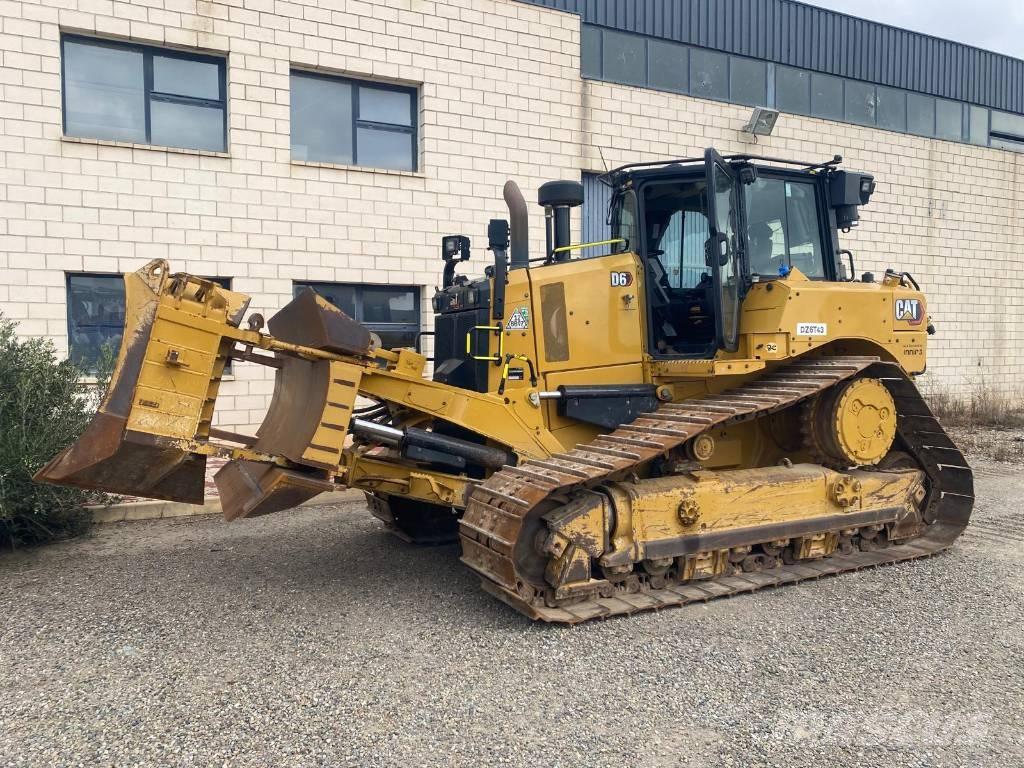 CAT D 6 Buldozere pe senile