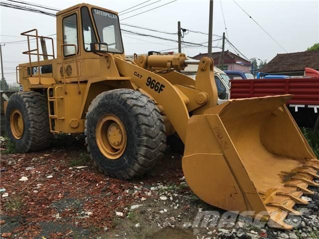 CAT 966 F Incarcator pe pneuri