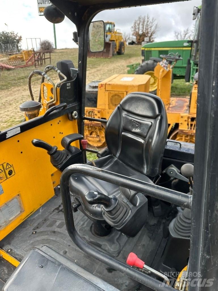 JCB 1 CX Buldoexcavatoare