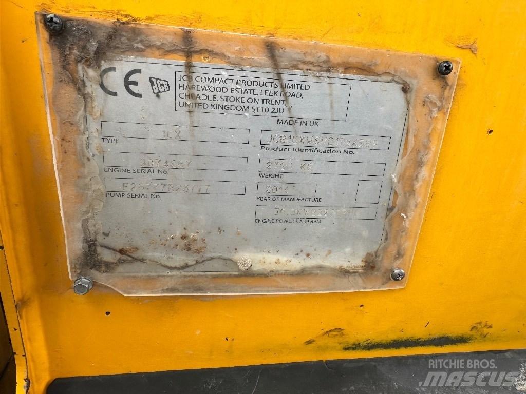 JCB 1 CX Buldoexcavatoare
