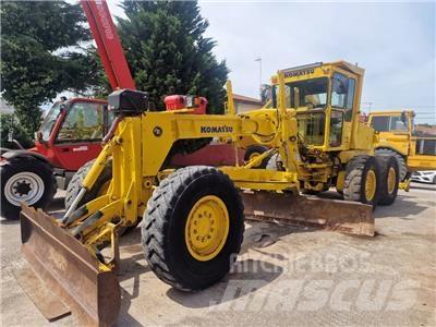 Komatsu GD 521 A-1 Gredere