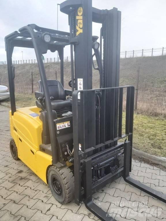 Yale ERP 16 VF Stivuitor electric
