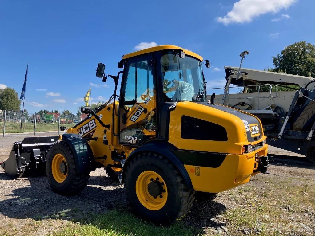 JCB TM 220 Incarcator pe pneuri