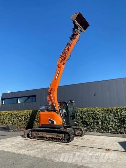 Doosan DX140 LCR-5 Excavatoare pe șenile

