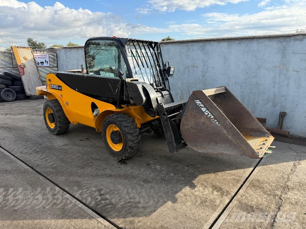 JCB 520-40 Stivuitoare telescopice