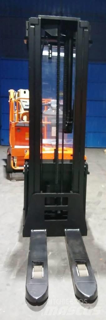 BT SPE 160 Transpaleta manuala
