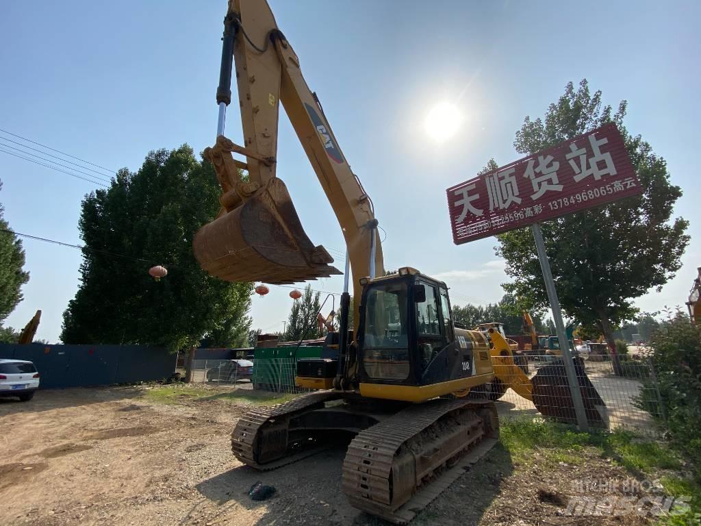 CAT 324D Excavatoare pe șenile
