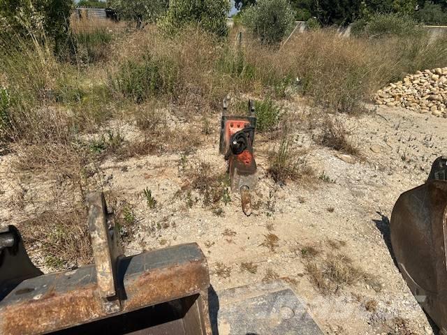Mecalac 12 MTX Excavatoare cu roti