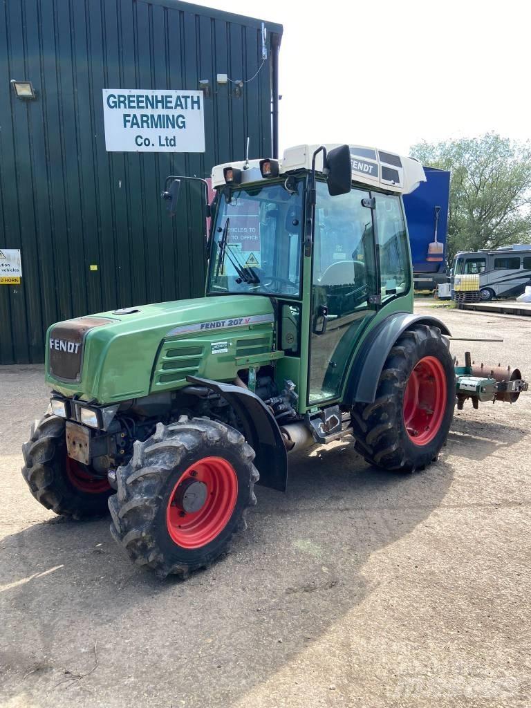 Fendt 207 Vario Tractoare
