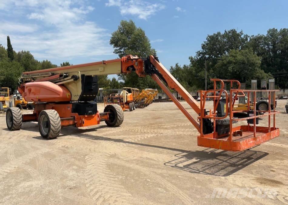 JLG 1250 AJP Nacele cu brat articulat