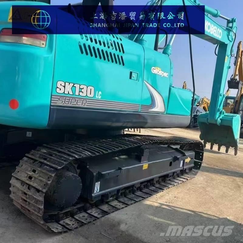 Kobelco 130 Excavatoare 7t - 12t
