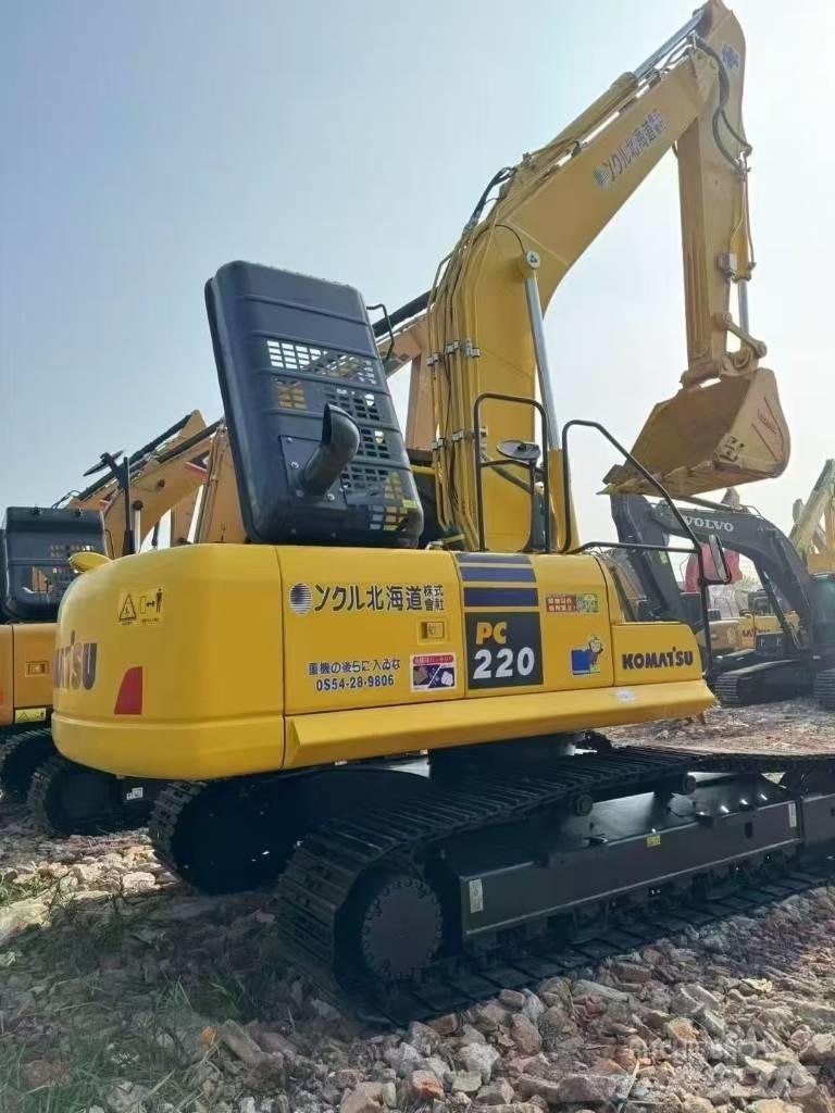 Komatsu PC 220 Excavatoare pe șenile

