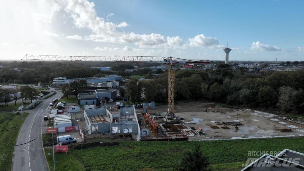 Liebherr 205 ec-b Macarale turn