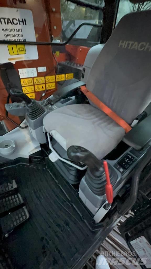 Hitachi ZX 135 US-6 Excavatoare pe șenile
