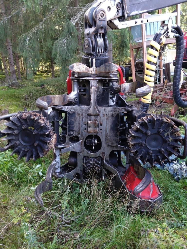 Komatsu 365.1 Capete pentru culegatoare