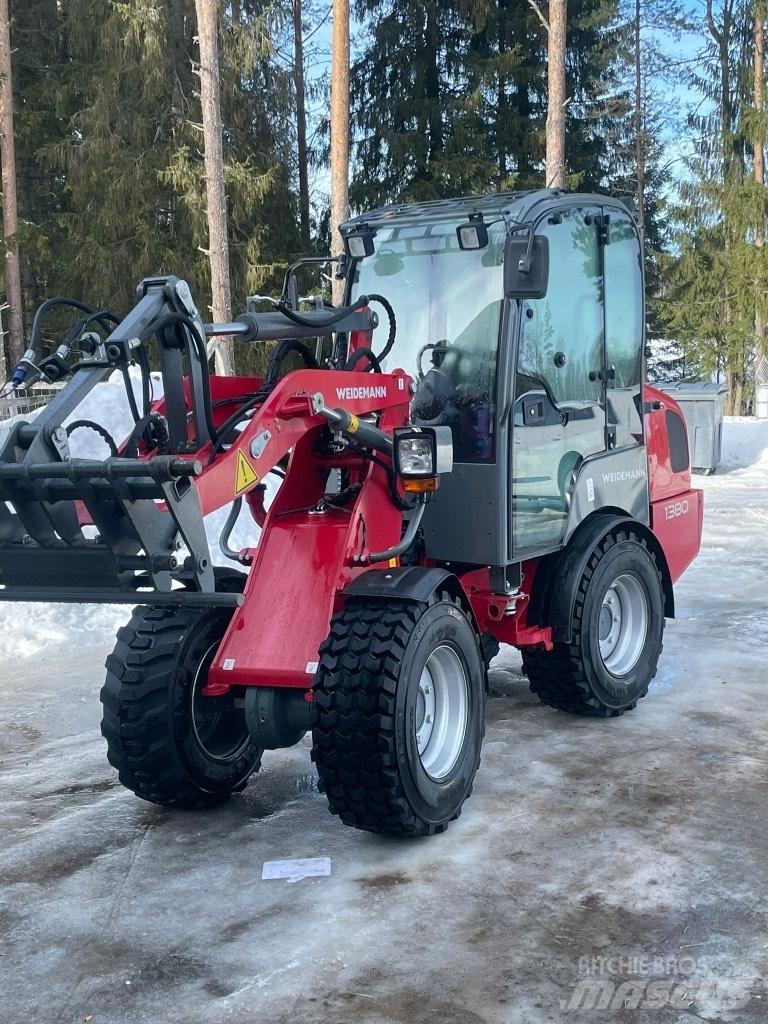 Weidemann 1380 Incarcatoare multifunctionale