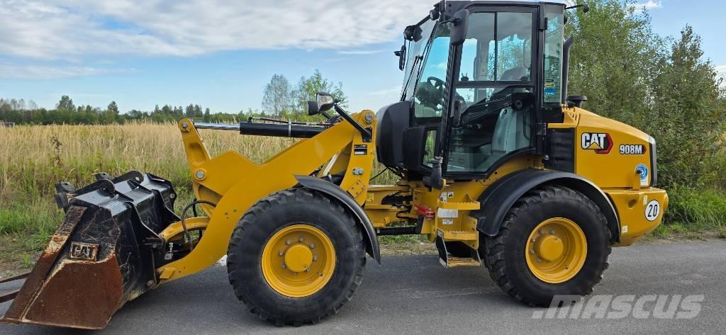 CAT 908M  Cat 908 Incarcator pe pneuri