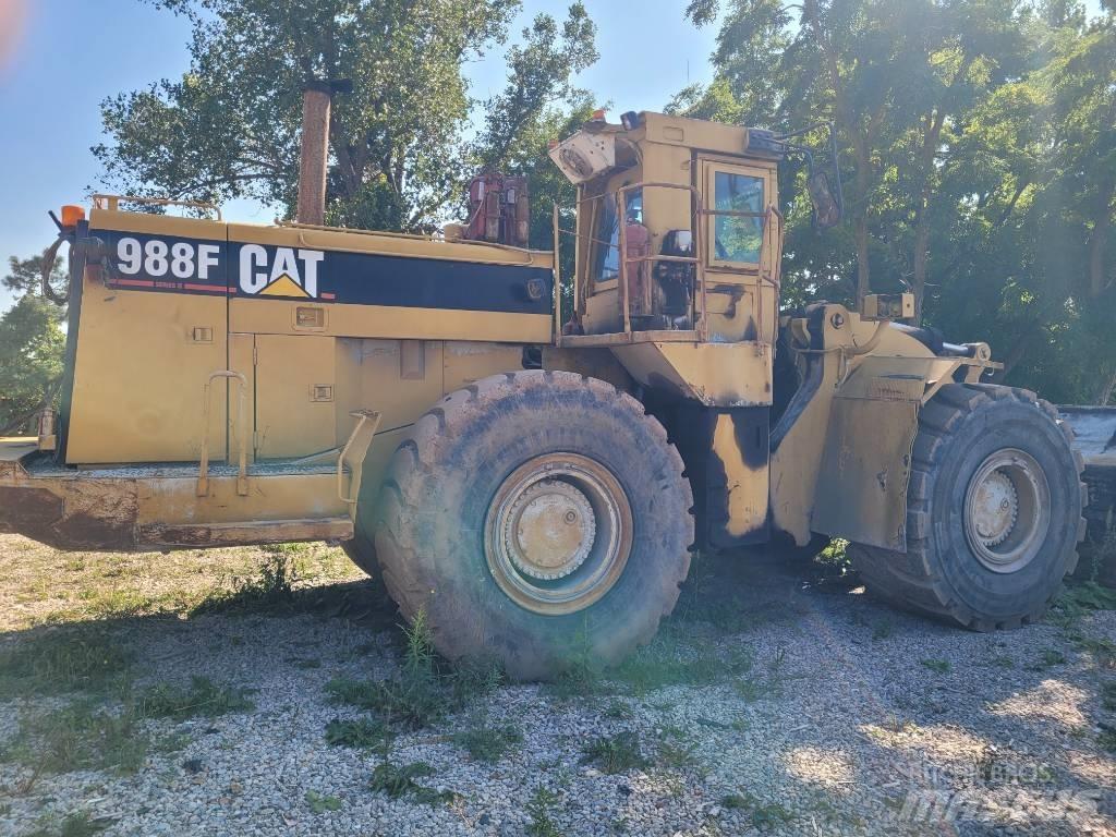 CAT 988 F Incarcator pe pneuri