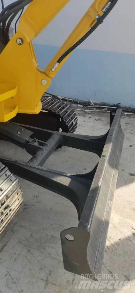 Komatsu PC 56 Excavatoare pe șenile
