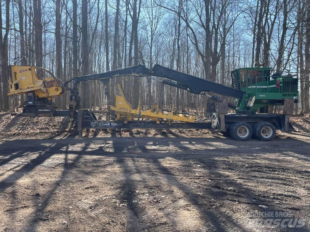 John Deere 437 D Incarcatoare forestiere