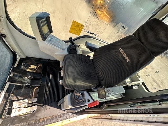 Liebherr R 914 C CAB Cabine si interior