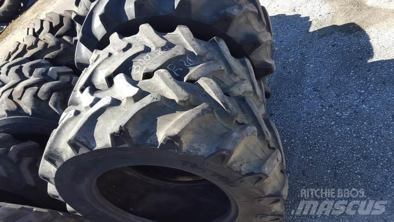  Pneus 300/70R20 Roti