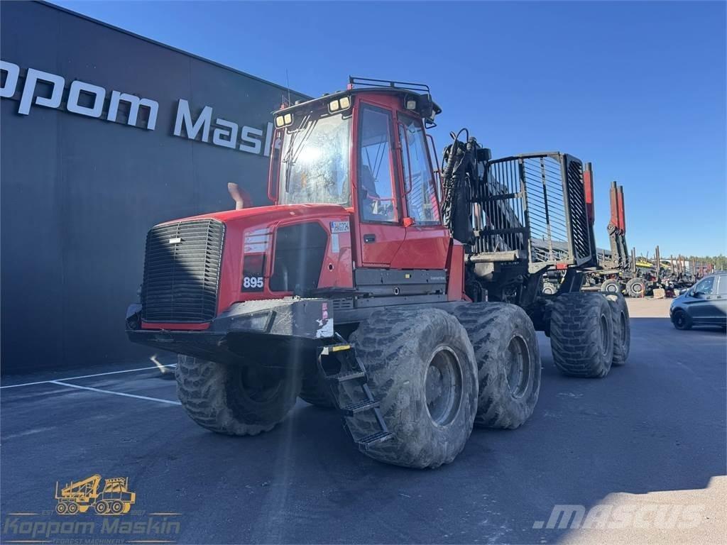 Komatsu 895 Transportoare