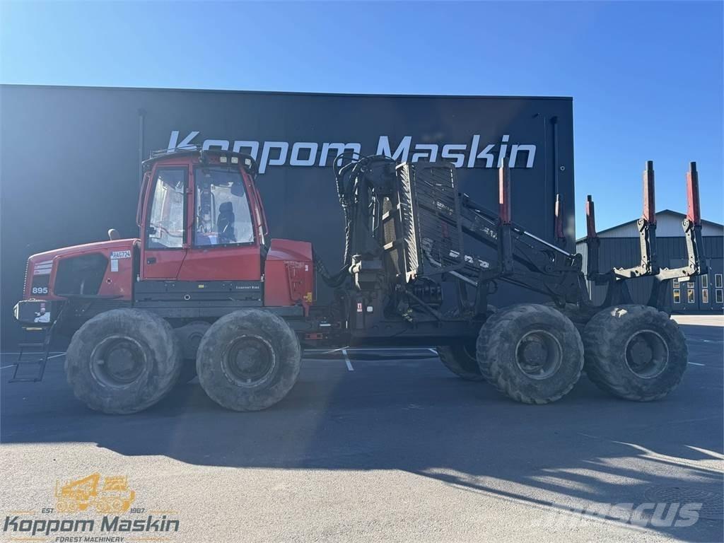 Komatsu 895 Transportoare