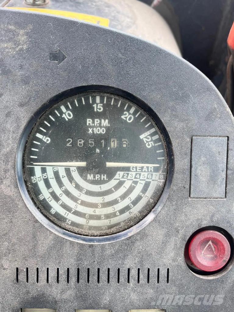 John Deere 3040 Tractoare