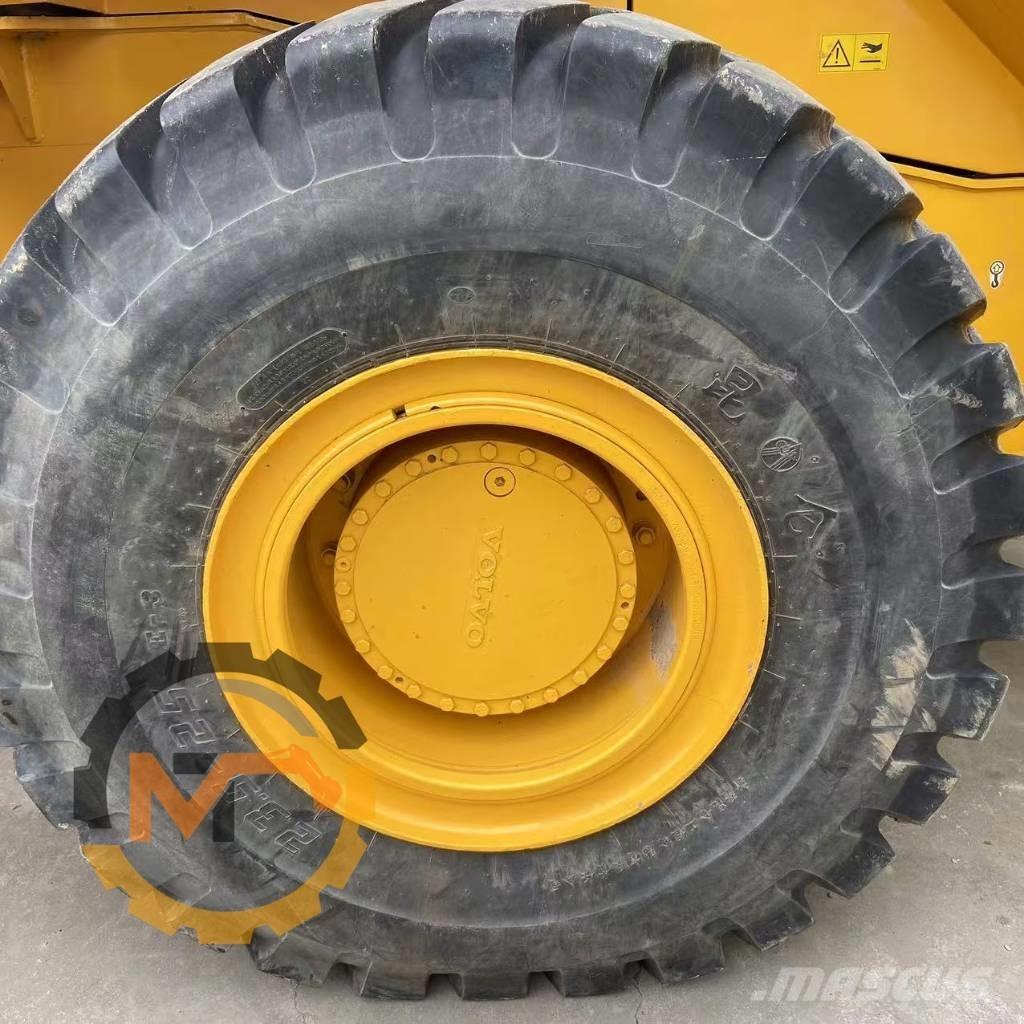 Volvo L 105 Incarcator pe pneuri
