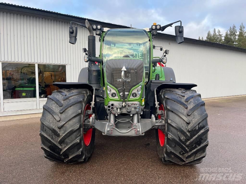 Fendt 724 Profi Plus Tractoare