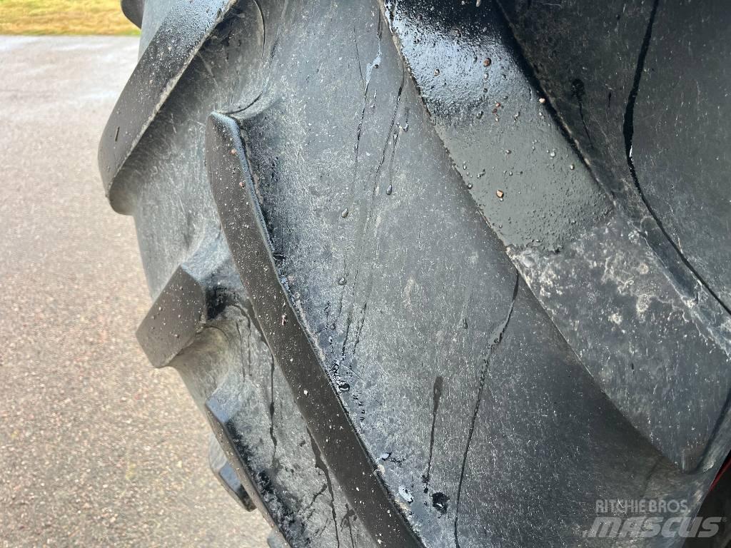 Fendt 724 Profi Plus Tractoare