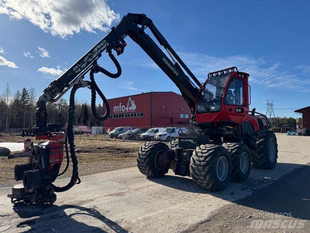Komatsu 901 Combine forestiere