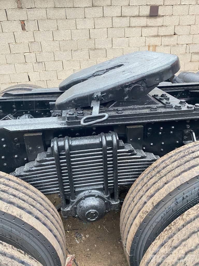 Shacman F3000 6X4 Autotractoare