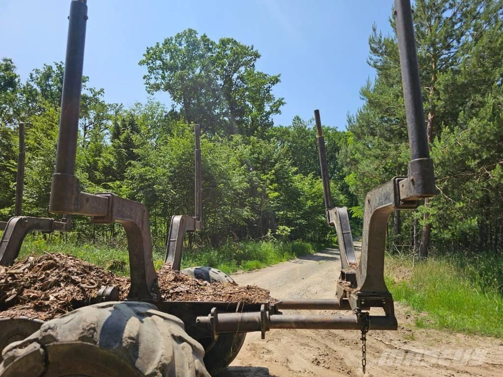 John Deere 1210 G Transportoare