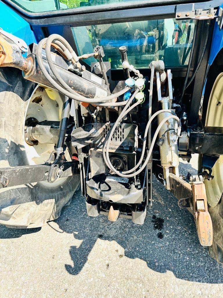 New Holland T 5050 Tractoare