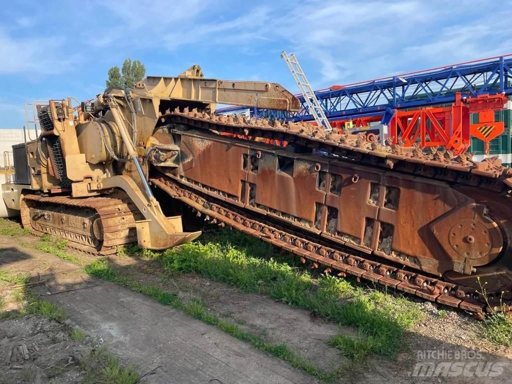 Tesmec TRS-M5 Excavatoare de santuri