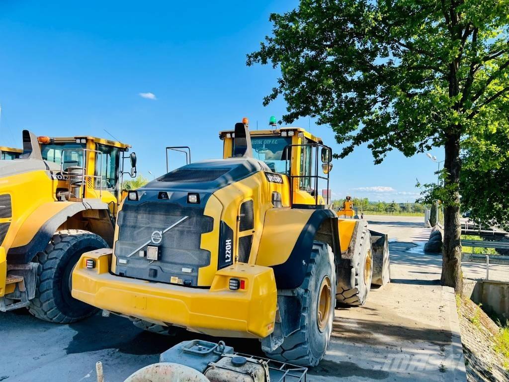 Volvo L 220 H Incarcator pe pneuri