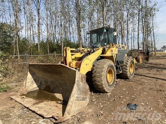 Komatsu WA320-5 Buldoexcavatoare